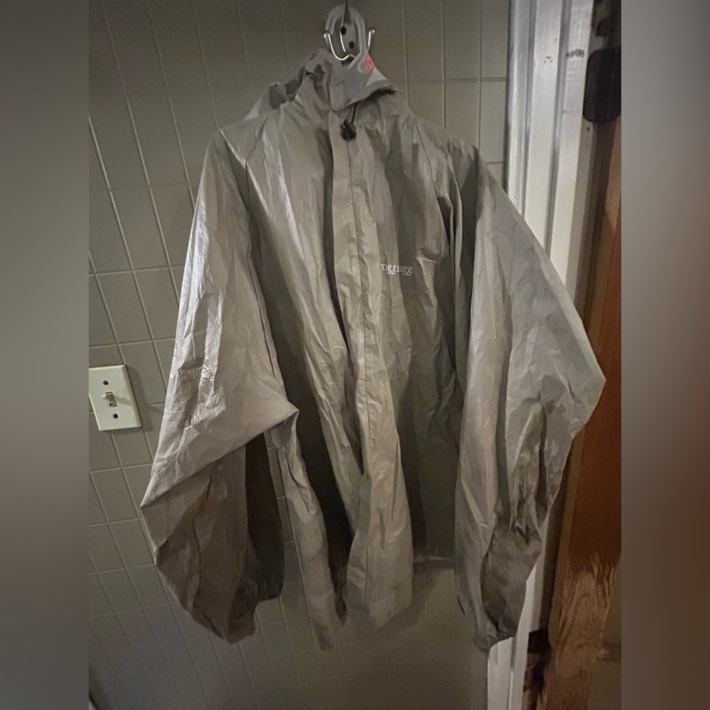 Lightweight Gray Men's Rain Poncho Jacket